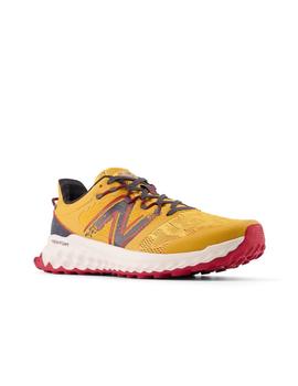 Zapatillas New Balance  Fresh Foam Garo V1 Hombre Amarillo