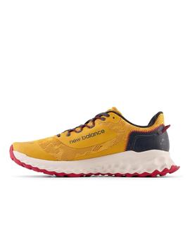 Zapatillas New Balance  Fresh Foam Garo V1 Hombre Amarillo