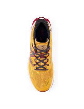 Zapatillas New Balance  Fresh Foam Garo V1 Hombre Amarillo