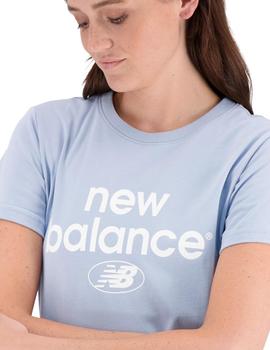 Camiseta New Balance Reimagined Archive Mujer Celeste