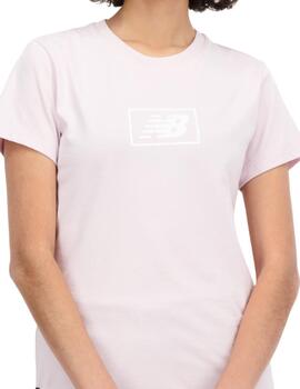 Camiseta New Balance Essentials Mujer Rosa