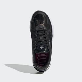 Adidas Falcon w